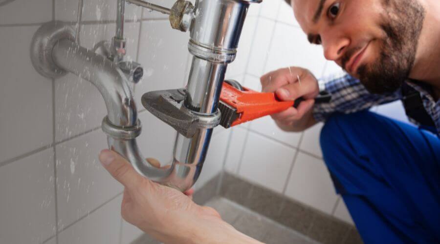 Local annual plumbing maintenance in Hartford City, IN